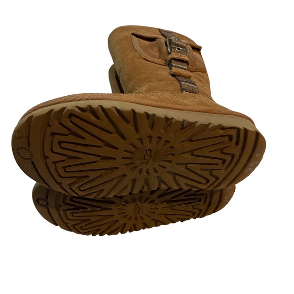 Kids tall ugg boots - Picture 2 of 10